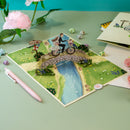 Sposi sulla Biglietto pop-up della bicicletta