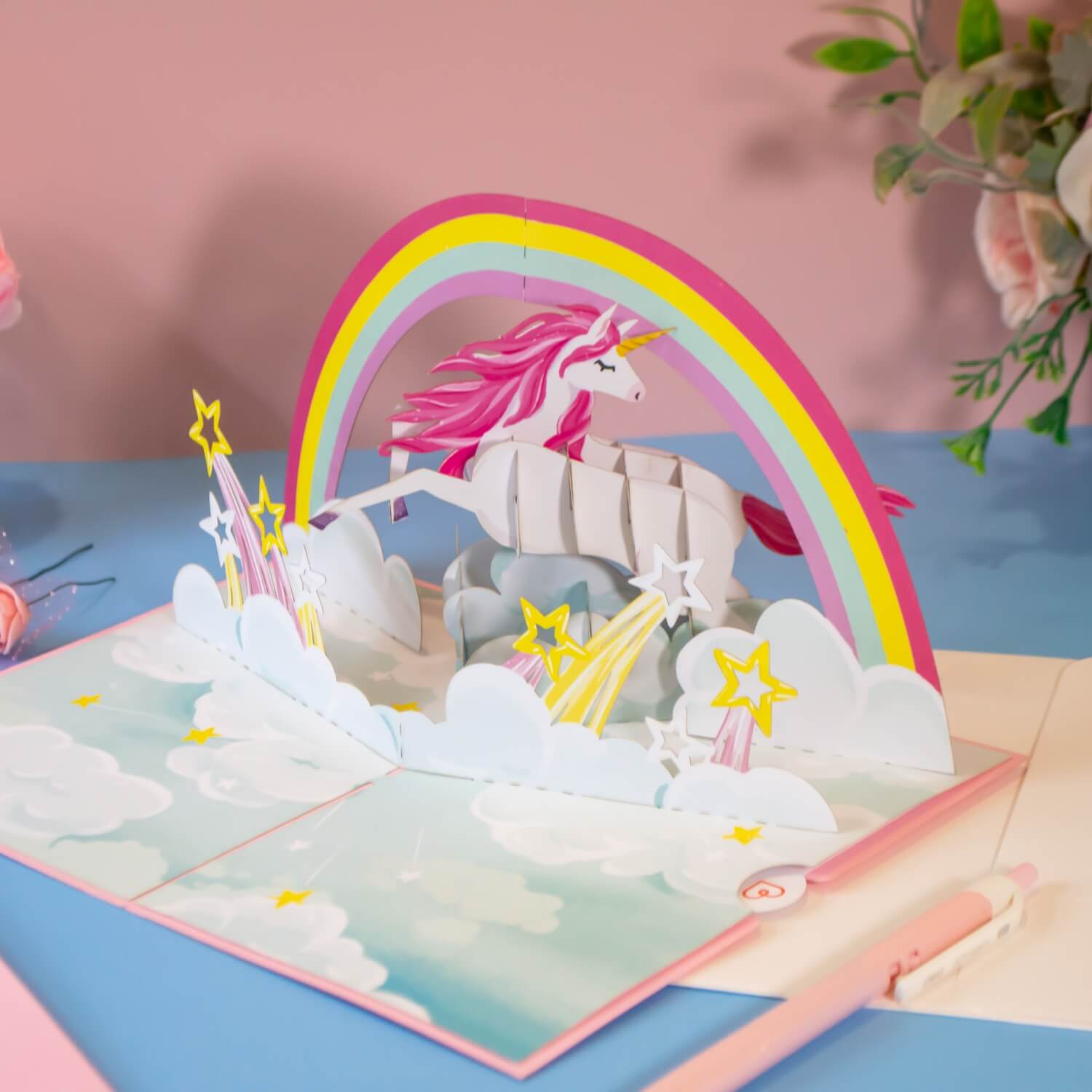Unicorno con Biglietto pop-up arcobaleno