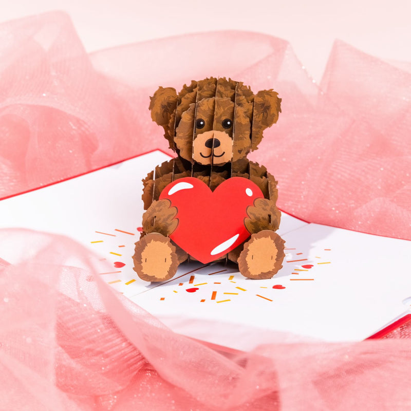 Lovepop Plushpop - Biglietto di auguri pop-up per lei e per lui, motivo orso 3D, per ragazzi, ragazze, uomini, donne, 15,2 x 20,3 cm, colore: marrone Lovepop Plushpop - Biglietto di auguri pop-up per lei e per lui, motivo orso 3D, per ragazzi, ragazze, uomini, donne, 15,2 x 20,3 cm, colore: marrone