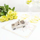 Biglietto pop-up l'auto del matrimonio